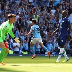Manchester City defeats Chelsea on the night of the English Premier League